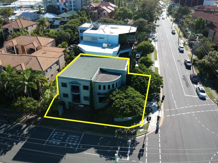 Click to view all images 80 Queen Street Southport QLD 4215 - Image 1