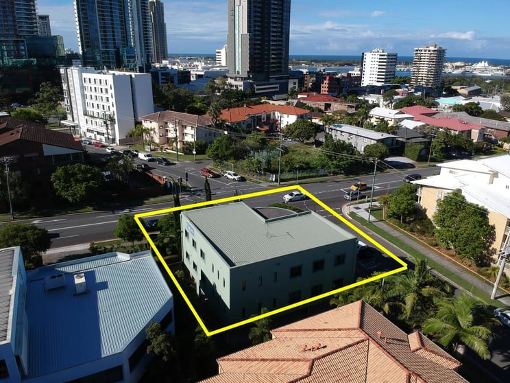 Click to view all images 80 Queen Street Southport QLD 4215 - Image 2