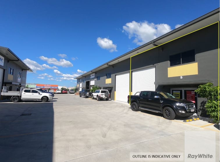 Click to view all images 5/262 Leitchs Road Brendale QLD 4500 - Image 1