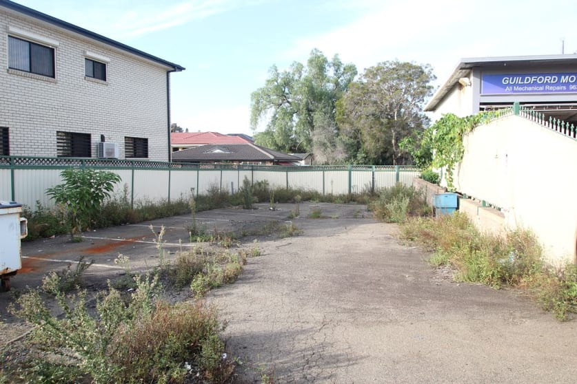 Click to view all images 210 Guildford Road Guildford NSW 2161 - Image 2