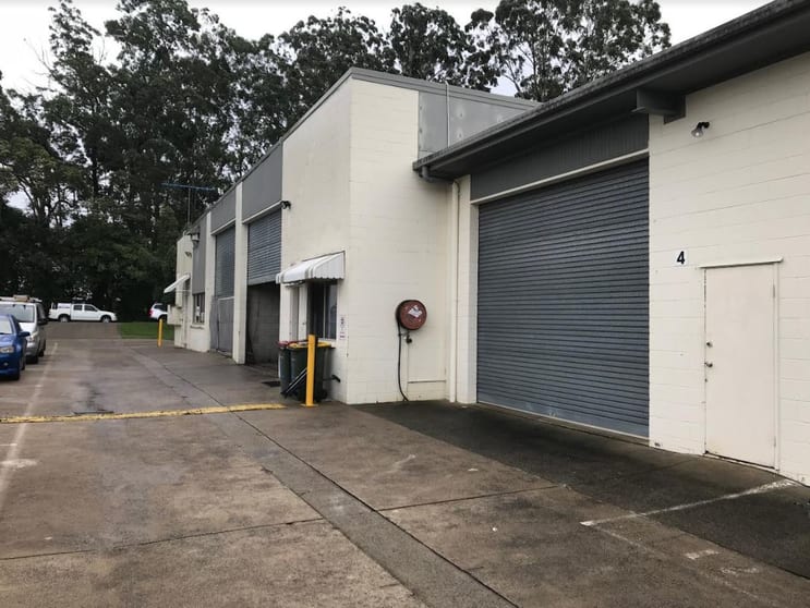 Click to view all images 4/47 Beerwah Parade Beerwah QLD 4519 - Image 1