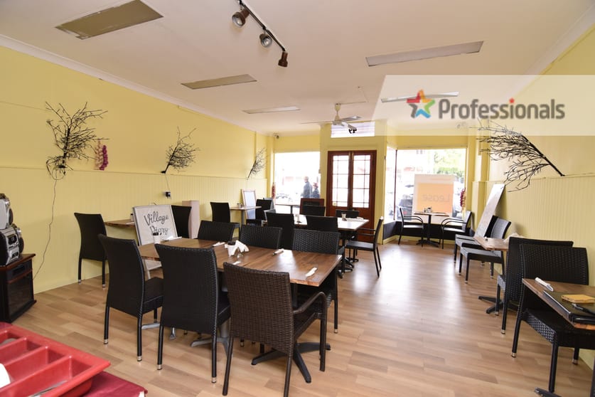 Click to view all images 49 Keppel Street Bathurst NSW 2795 - Image 3
