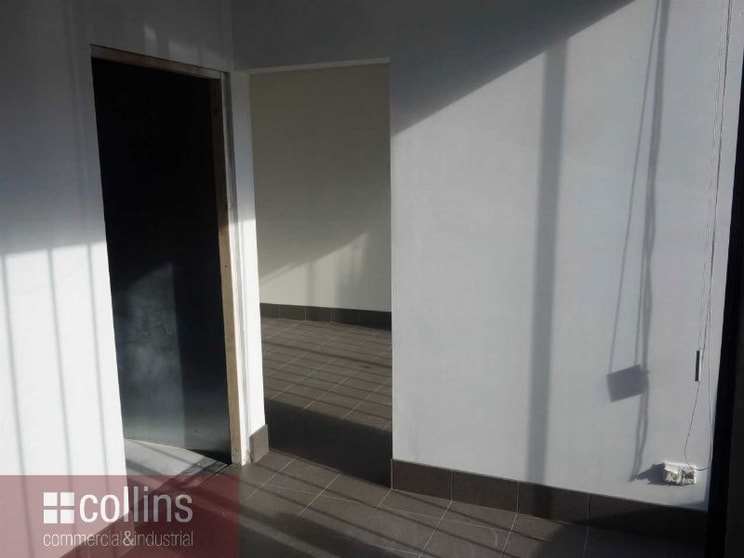 9/27 Swift Way Dandenong VIC 3175 - Image 2