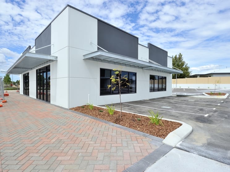 Click to view all images Lot 455 Hero Crescent Bertram WA 6167 - Image 2