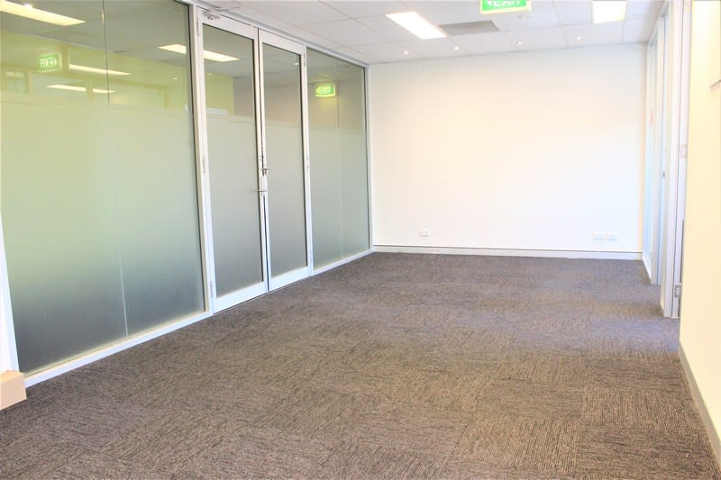 Click to view all images Suite 6/33 Macmahon Street Hurstville NSW 2220 - Image 3