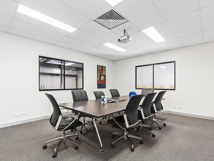 Click to view all images 67 Henderson Road Rowville VIC 3178 - Image 3