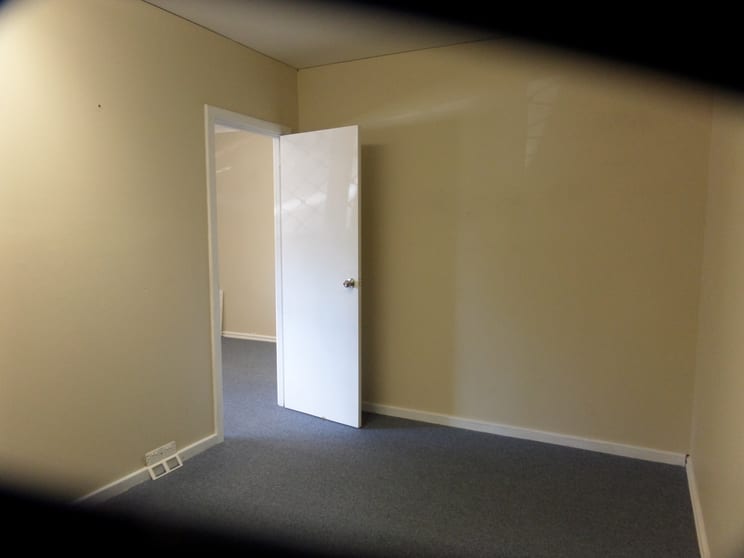 Click to view all images 5/3 Benjamin Way Rockingham WA 6168 - Image 3