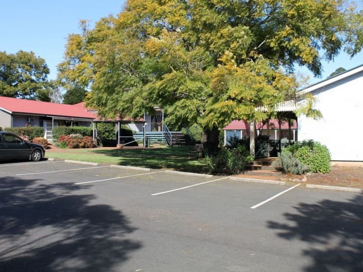 Click to view all images Shop 3/10498 New England Highway Highfields QLD 4352 - Image 3