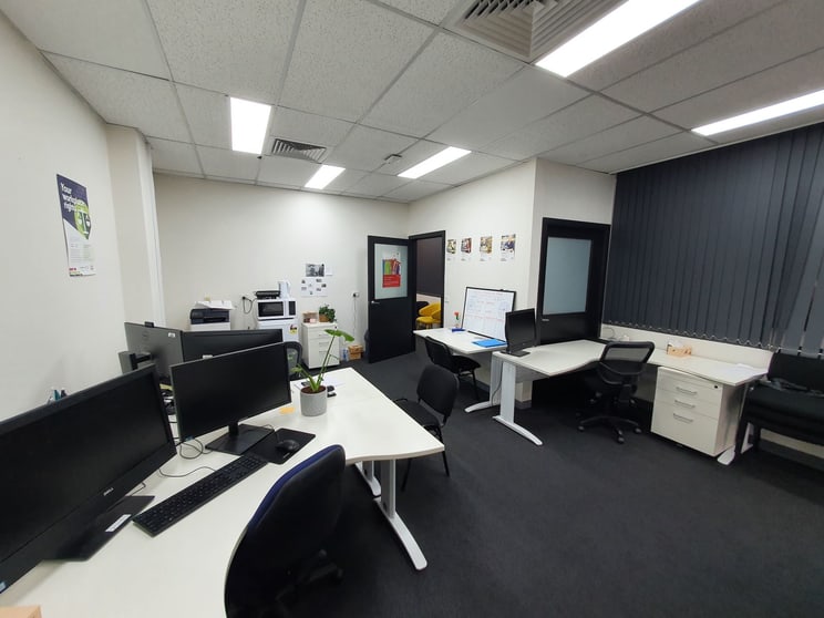 Click to view all images 9/30-32 Ellingworth Pde Box Hill VIC 3128 - Image 3