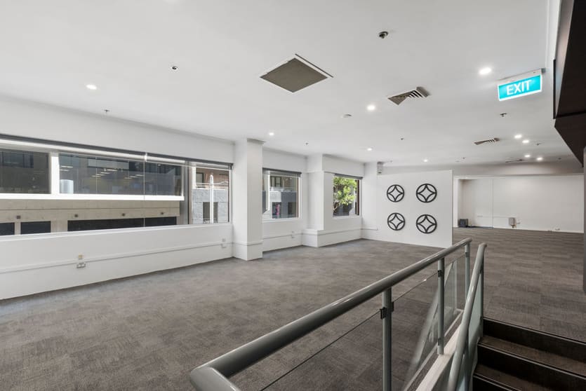 Click to view all images 20 Poplar Street Surry Hills NSW 2010 - Image 3