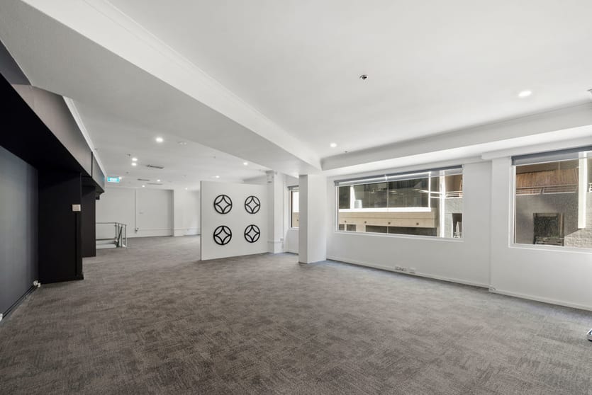 Click to view all images 20 Poplar Street Surry Hills NSW 2010 - Image 1