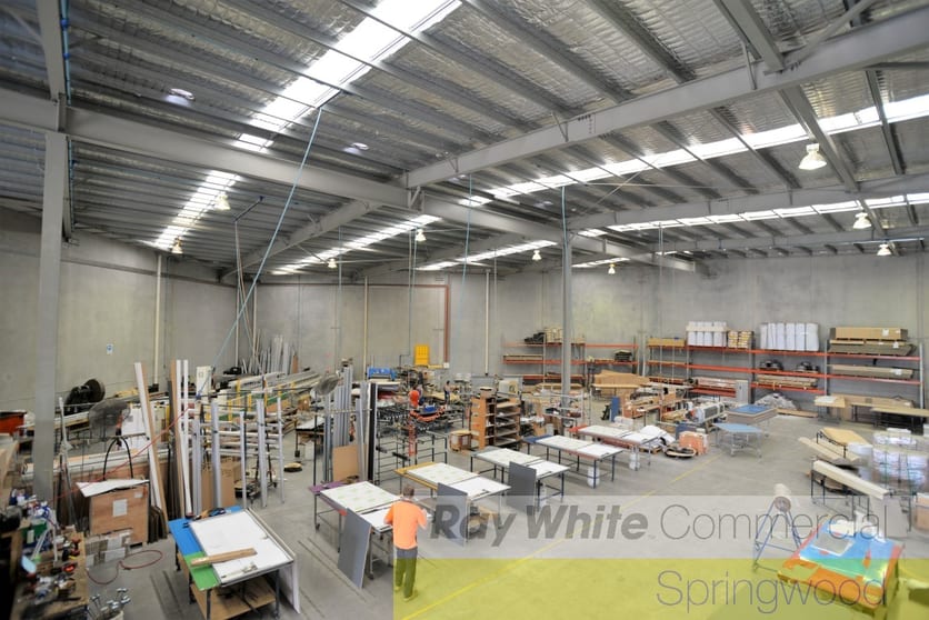 Click to view all images 2/14-22 Henry Street Loganholme QLD 4129 - Image 2