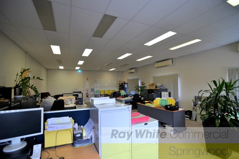 Click to view all images 2/14-22 Henry Street Loganholme QLD 4129 - Image 3
