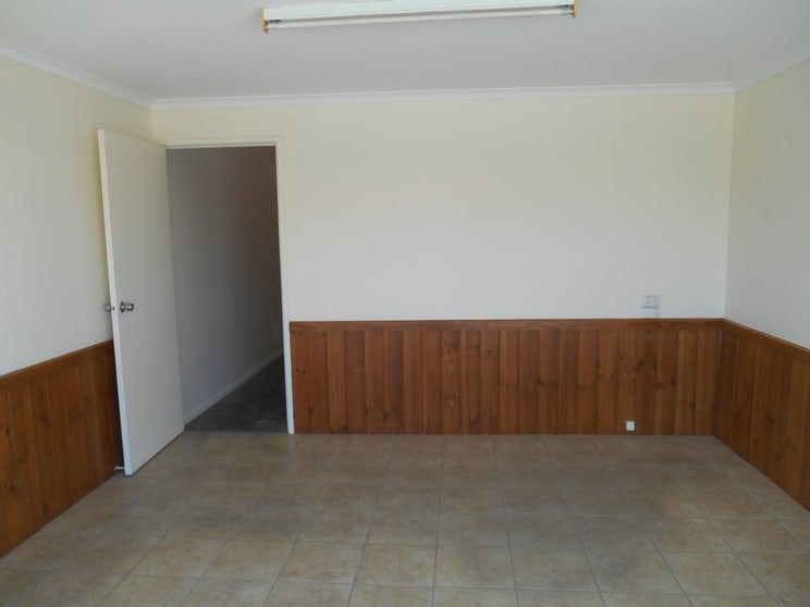 Click to view all images 4/97 Old Maryborough Road Pialba QLD 4655 - Image 3