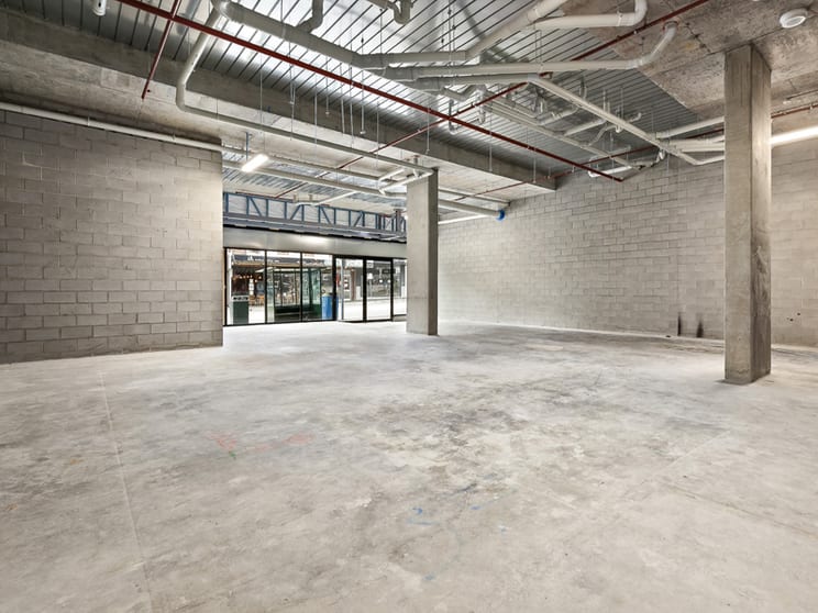 Click to view all images 2/188 Whitehorse Road Balwyn VIC 3103 - Image 3