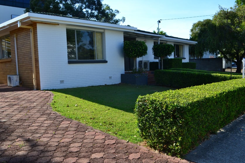 107 Upton Street Bundall QLD 4217 - Image 2