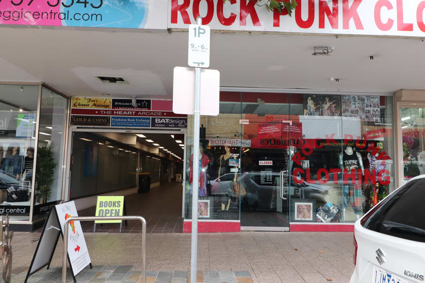 Click to view all images 20 Wells Street Frankston VIC 3199 - Image 2