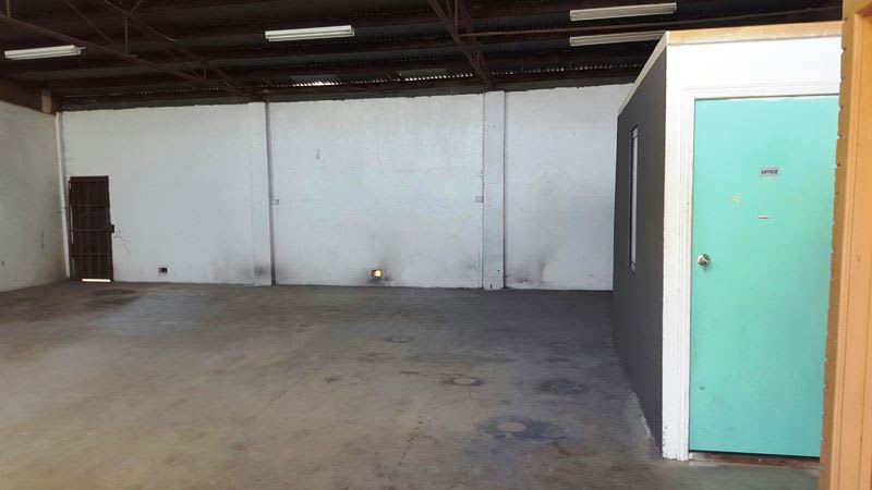 Click to view all images 3/103 Harris Street Welshpool WA 6106 - Image 3