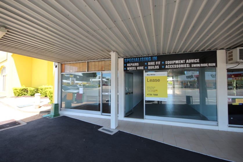 Click to view all images 169 Charters Towers Rd Hermit Park QLD 4812 - Image 3