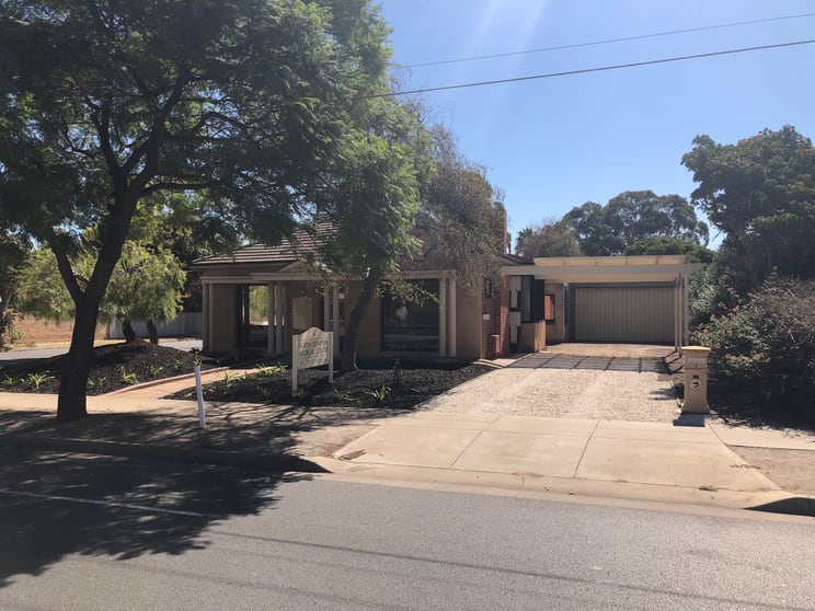Click to view all images 6 Mooringe Avenue North Plympton SA 5037 - Image 3