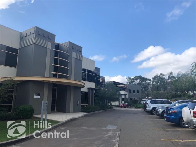 Click to view all images 28/1 Maitland Place Baulkham Hills NSW 2153 - Image 1