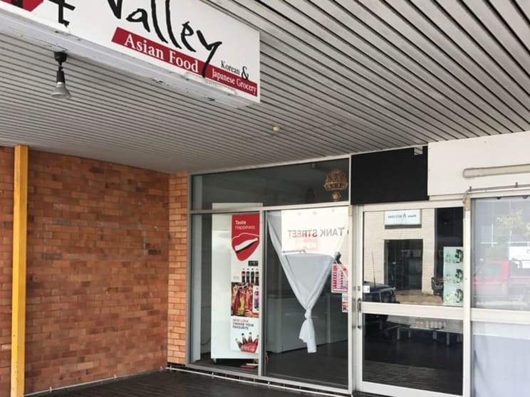 Click to view all images 2/38 Tank Street Gladstone Central QLD 4680 - Image 2