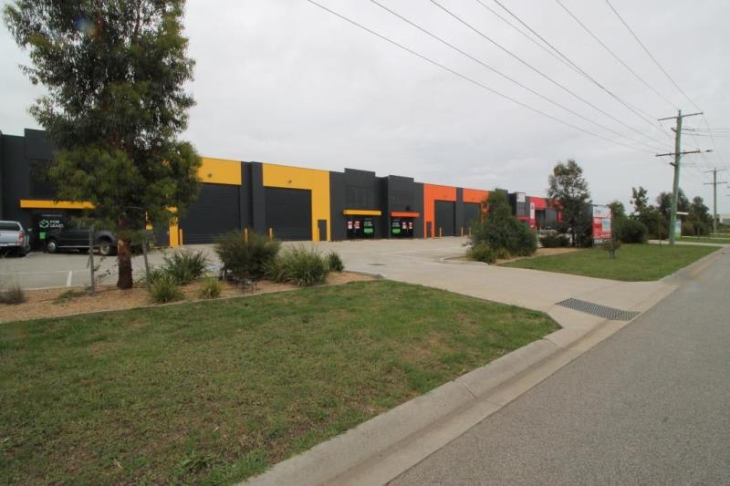 Click to view all images Unit 3/18-26 Bate Close Pakenham VIC 3810 - Image 3