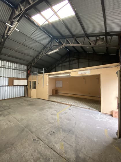 Click to view all images 6/212 Shellharbour Road Warrawong NSW 2502 - Image 3