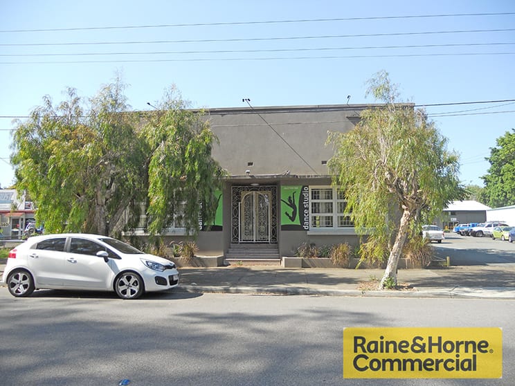 Click to view all images Wilston QLD 4051 - Image 2