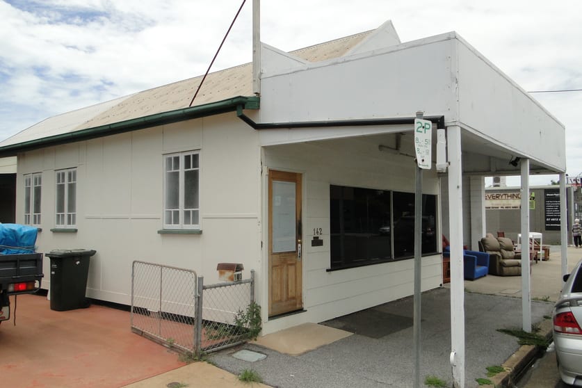 Click to view all images 140 AUCKLAND STREET Gladstone Central QLD 4680 - Image 1