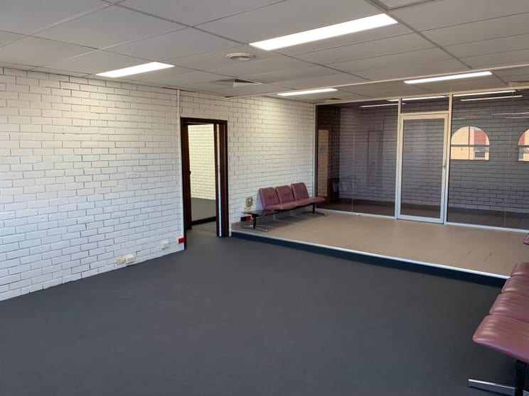 Suite  2/222 Anson Street Orange NSW 2800 - Image 1