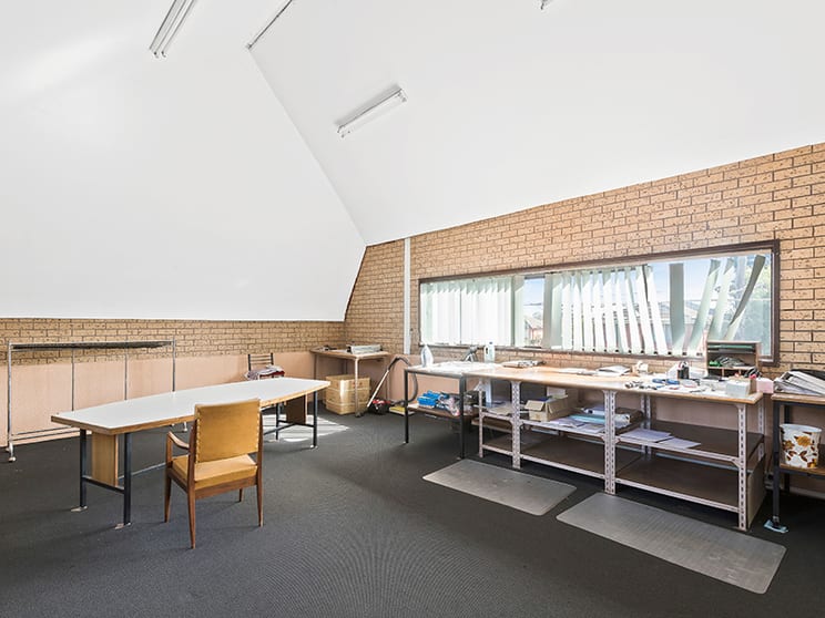 Click to view all images 293 Arthur Street Fairfield VIC 3078 - Image 3