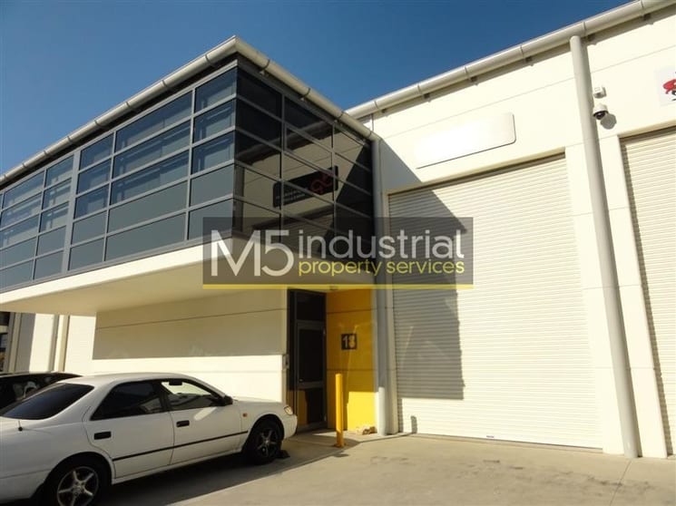 Click to view all images 18/54 Beach Street Kogarah NSW 2217 - Image 2