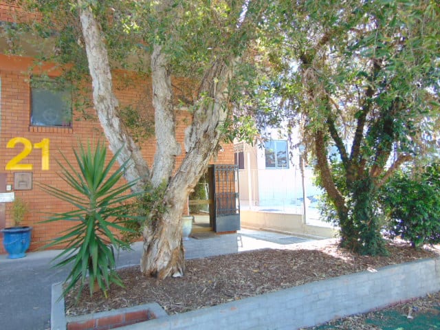 Click to view all images Penthouse/19-21 Byrnes Street Botany NSW 2019 - Image 2