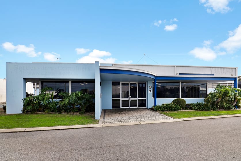 Click to view all images 7 Baile Road, Canning Vale WA 6155 - Image 1