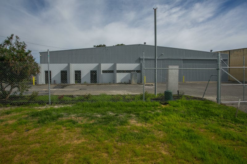 Click to view all images 40 Felspar Street Welshpool WA 6106 - Image 3