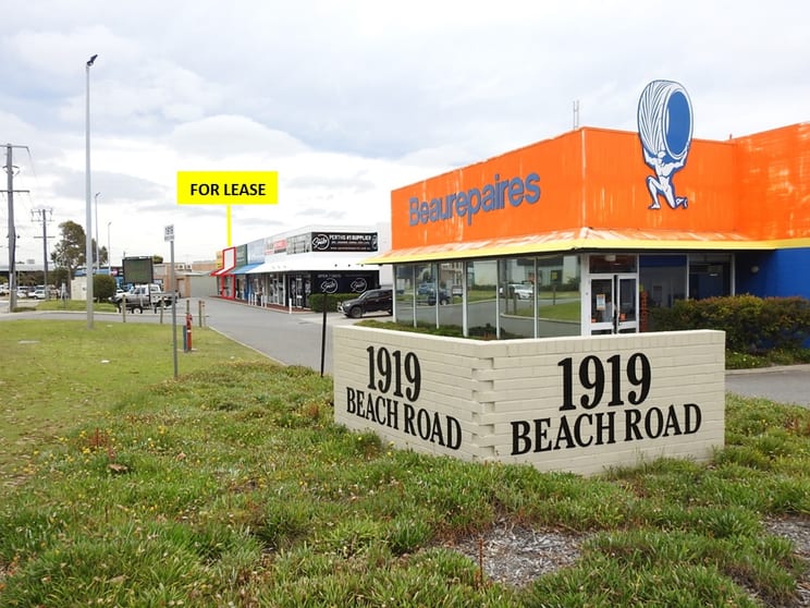 Click to view all images Unit 8/1919 Beach Road Malaga WA 6090 - Image 1
