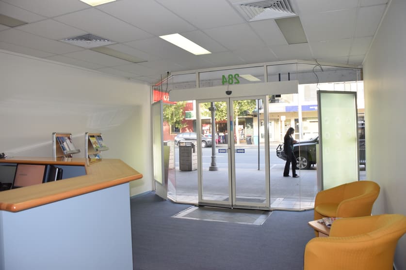 Click to view all images 284 Wyndham St Shepparton VIC 3630 - Image 3
