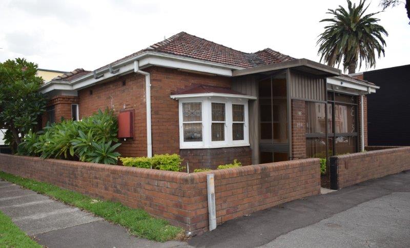 Click to view all images 120 Tudor Street Hamilton NSW 2303 - Image 1