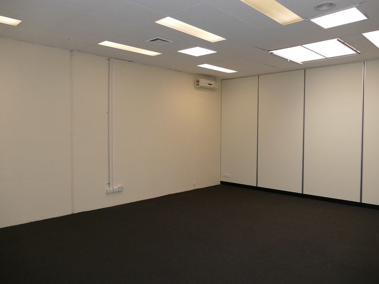 Click to view all images Suite 3/1st Flr, 336 Glen Huntly Road Elsternwick VIC 3185 - Image 2