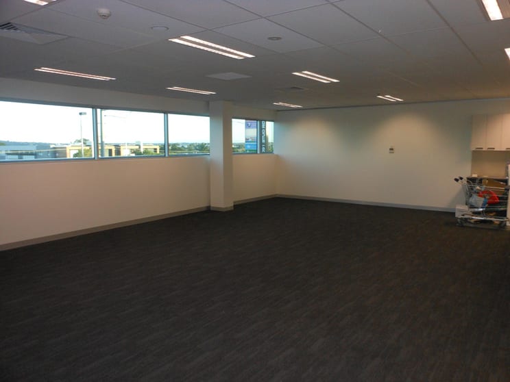 Click to view all images 1.9/1091 Stud Road Rowville VIC 3178 - Image 2