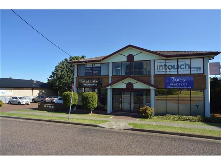 Click to view all images (Unit 3)/2 Smith Street Charlestown NSW 2290 - Image 1