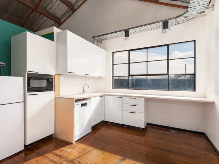 Click to view all images 1st Floor 3 Shirlow Street Marrickville NSW 2204 - Image 3