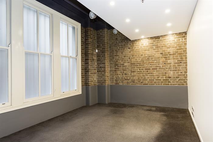 Click to view all images 23 Brisbane Street Surry Hills NSW 2010 - Image 2