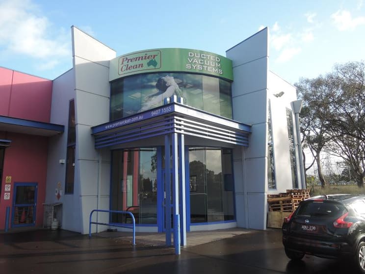 Click to view all images 318A McDonalds Road South Morang VIC 3752 - Image 1