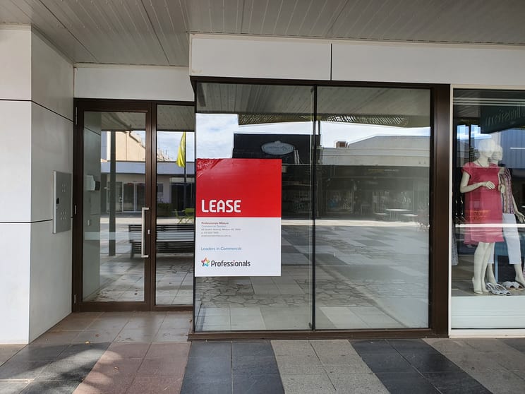 Click to view all images 67a Langtree Avenue Mildura VIC 3500 - Image 1