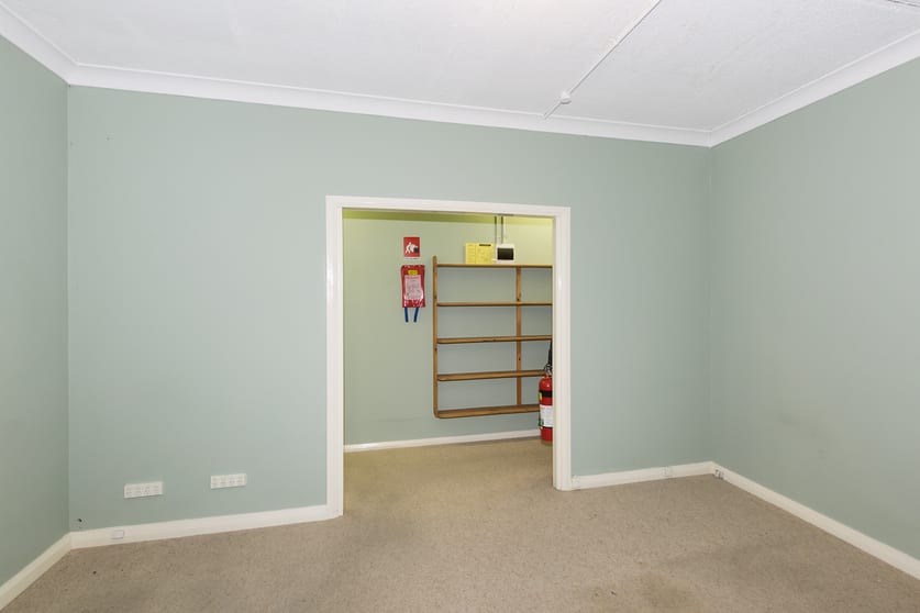Click to view all images 3/10 Hope Street Blaxland NSW 2774 - Image 3
