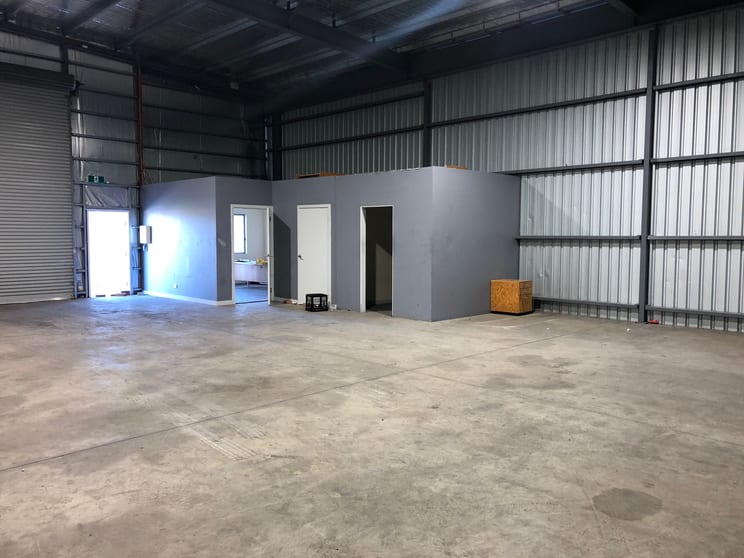 Click to view all images Unit 9, 5-7 Victoria Dr Parafield Gardens SA 5107 - Image 3