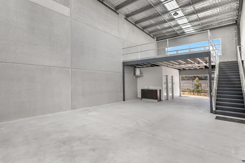 Click to view all images 33/14 Kam Close Morisset NSW 2264 - Image 3