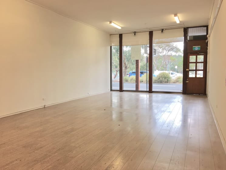 Click to view all images 1032 Main Road Eltham VIC 3095 - Image 3